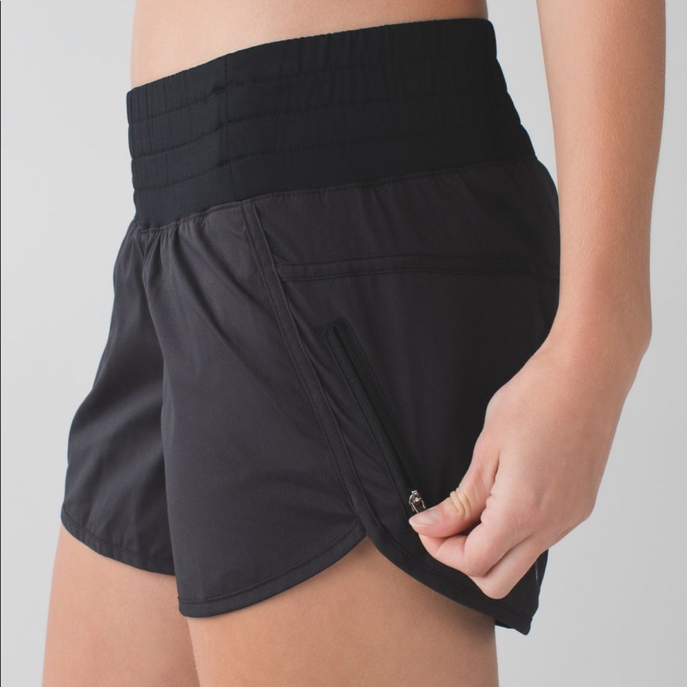 Lululemon tracker short